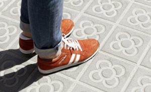 Chaussures GPS easyJet © easyJet